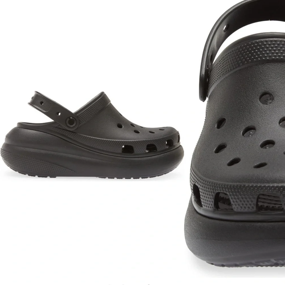 Crocs - Picture 1 of 9